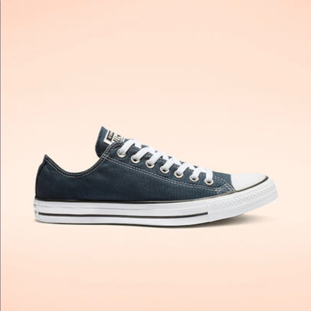 Converse - Picture 2 of 2